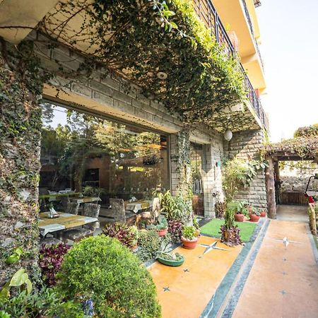 Kasauli Castle Resort Ngoại thất bức ảnh