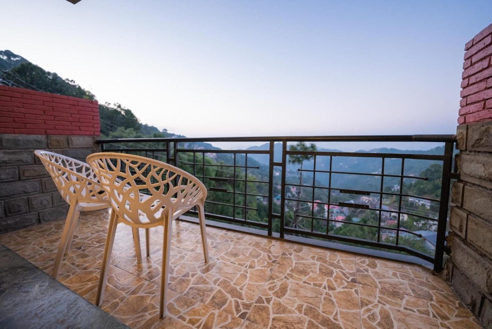 Kasauli Castle Resort Ngoại thất bức ảnh
