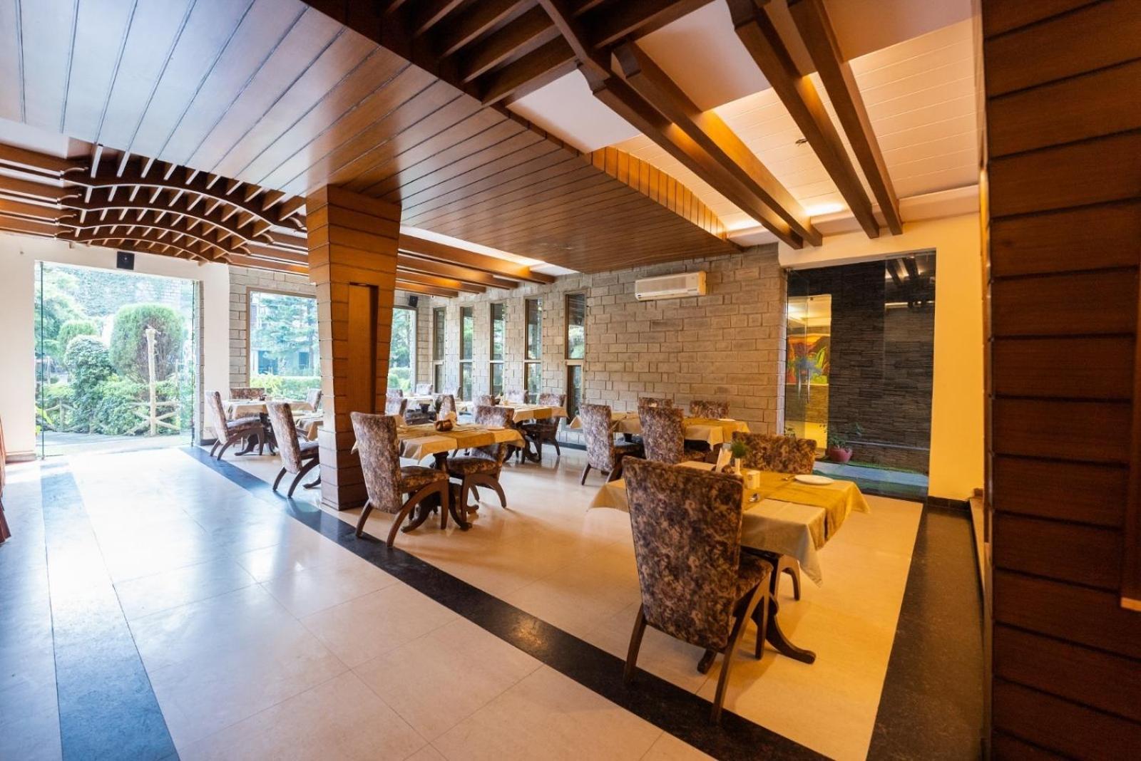 Kasauli Castle Resort Ngoại thất bức ảnh