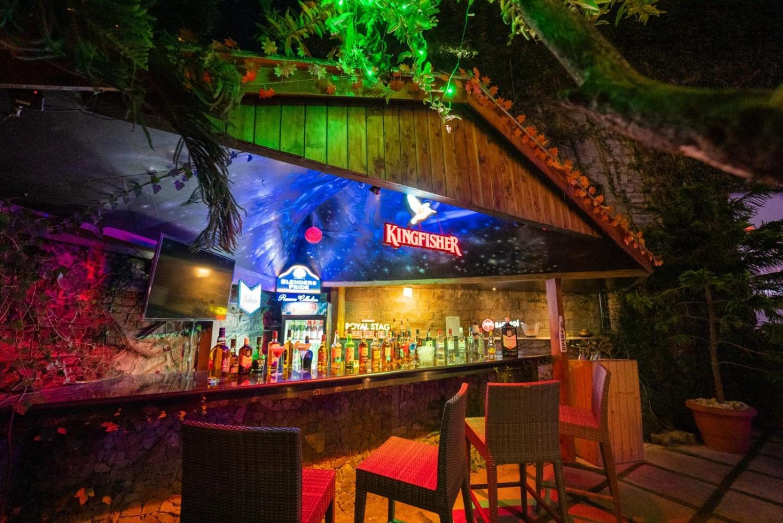 Kasauli Castle Resort Ngoại thất bức ảnh