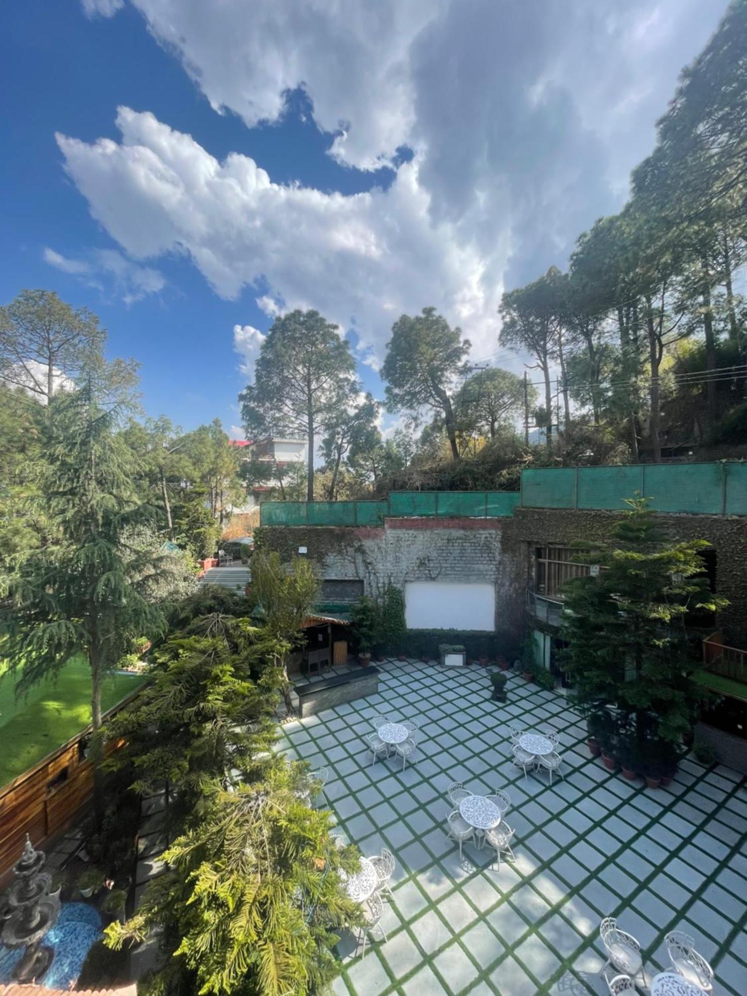 Kasauli Castle Resort Ngoại thất bức ảnh