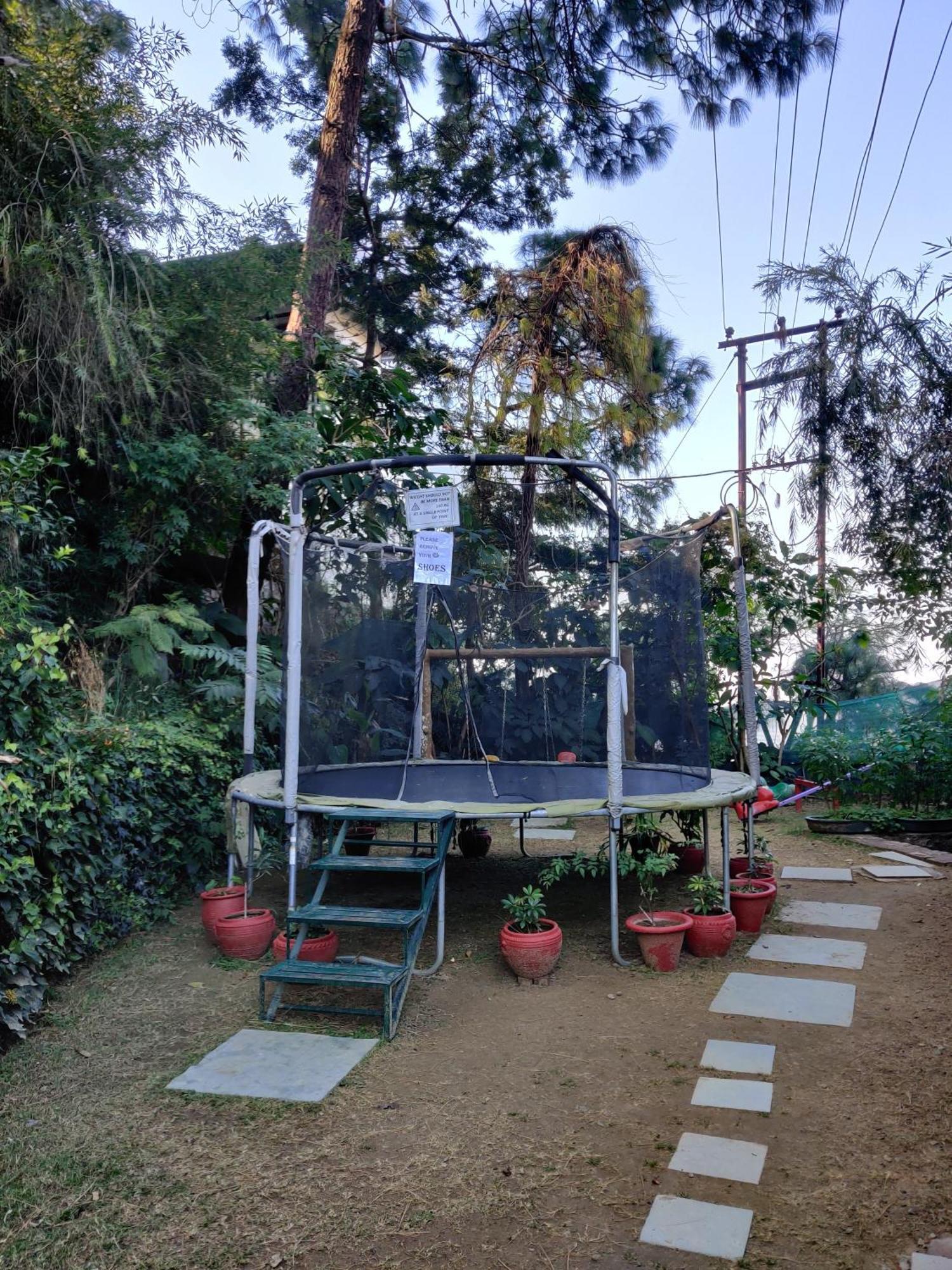 Kasauli Castle Resort Ngoại thất bức ảnh